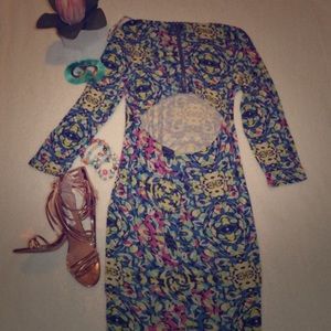 Look fresh and floral🌺👗